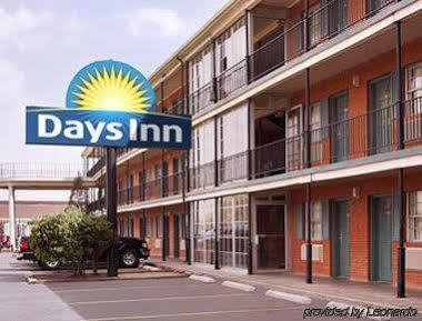 Days Inn Lubbock Texas Tech University Exterior photo